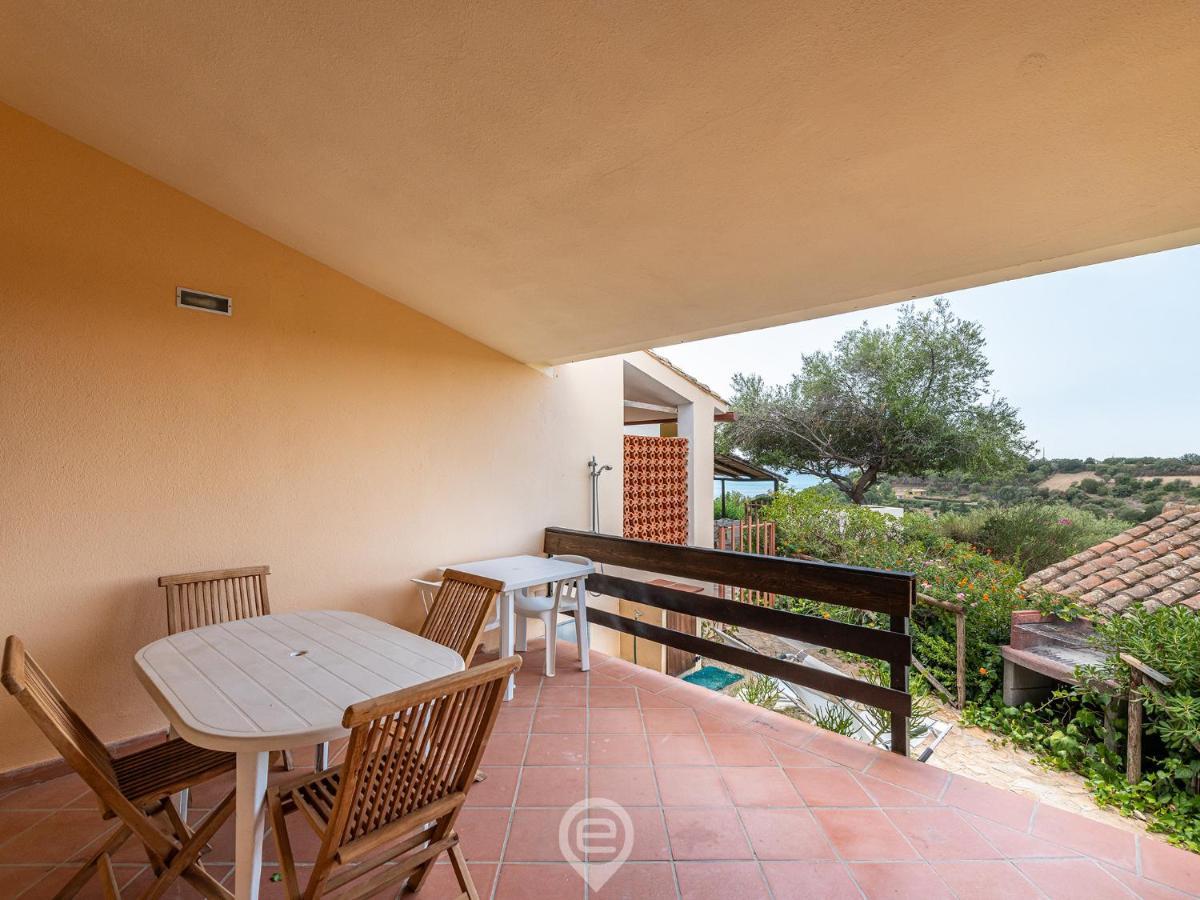 Porto Luna 25 - Hala Villa Villasimius Buitenkant foto